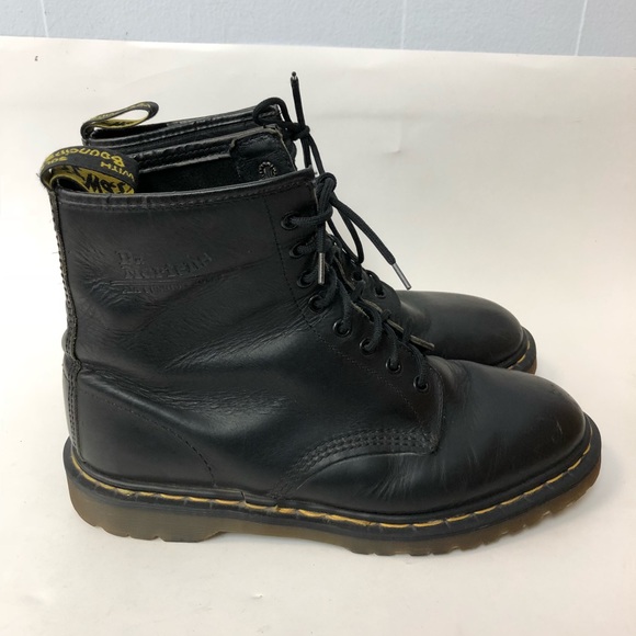dr martens oil resistant